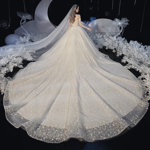 Romantic Champagne Bridal Wedding Dresses 2020 Ball Gown Off-The-Shoulder Short Sleeve Backless Appliques Lace Beading Glitter Tulle Cathedral Train Ruffle