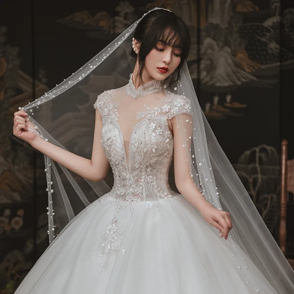 Vintage / Retro Ivory Outdoor / Garden Wedding Dresses 2020 Ball Gown See-through High Neck Short Sleeve Backless Appliques Lace Beading Glitter Tulle Floor-Length / Long Ruffle