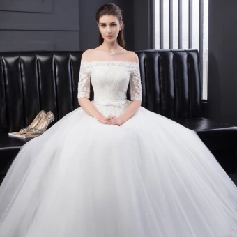 Simple Église Robe De Mariée 2017 En Dentelle Dos Nu 1 2 Manches De L Épaule Blanche Robe Boule Longue