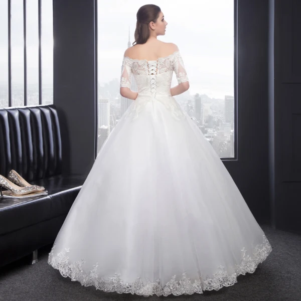 Simple Église Robe De Mariée 2017 En Dentelle Dos Nu 1/2 Manches De l'épaule Blanche Robe Boule Longue