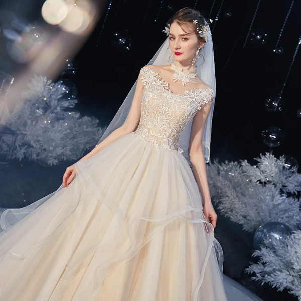 Vintage / Retro Champagne Bridal Wedding Dresses 2020 Ball Gown See-through High Neck Sleeveless Backless Appliques Lace Chapel Train Ruffle