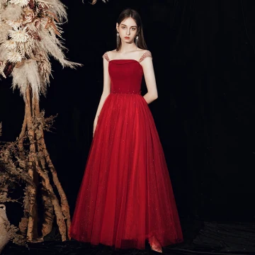 Chic Beautiful Red Prom Dresses 2020 A Line Princess Shoulders Sleeveless Beading Glitter Tulle Floor Length Long Ruffle Backless Formal Dresses
