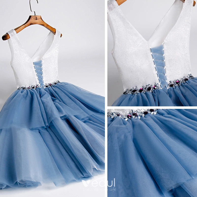 Two Tone Ocean Blue Cocktail Dresses 2020 A-Line / Princess V-Neck Sleeveless Rhinestone Sash Glitter Polyester Knee-Length Ruffle Backless Formal Dresses Two Tone Ocean Blue Cocktail Dresses 2020 A-Line / Princess V-Neck Sleeveless Rhinestone Sash Glitter Polyester Knee-Length Ruffle Backless Formal Dresses