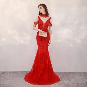 High End Rot Abendkleider 2020 Meerjungfrau Tiefer V Ausschnitt Kurze Ärmel Handgefertigt Perlenstickerei Strass Sweep Pinsel Zug Rückenfreies Festliche Kleider