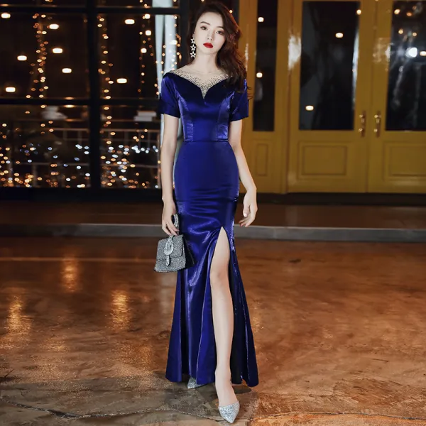 Vintage / Retro Royal Blue Velour Evening Dresses  2020 Trumpet / Mermaid See-through Scoop Neck Short Sleeve Rhinestone Split Front Floor-Length / Long Formal Dresses