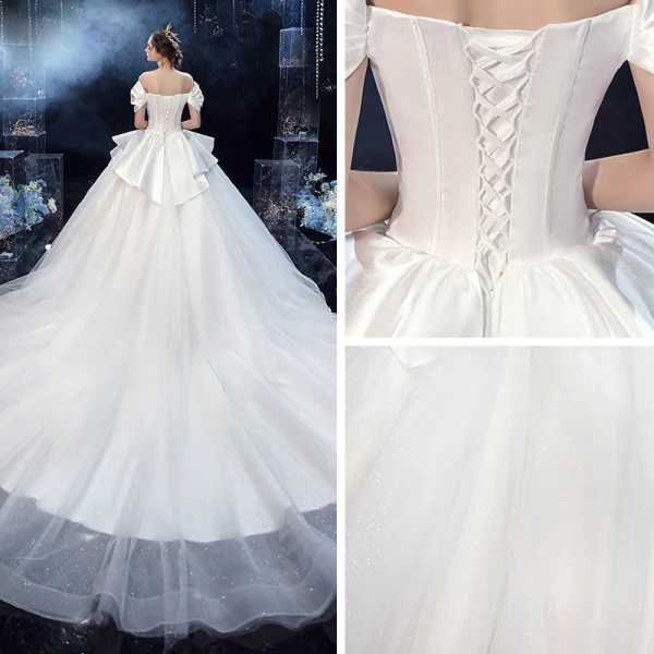 Vintage Vita Brud Bröllopsklänningar 2020 Balklänning Av Axeln Korta ärm Halterneck Glittriga / Glitter Tyll Cathedral Train Ruffle