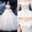 Vintage Vita Brud Bröllopsklänningar 2020 Balklänning Av Axeln Korta ärm Halterneck Glittriga / Glitter Tyll Cathedral Train Ruffle