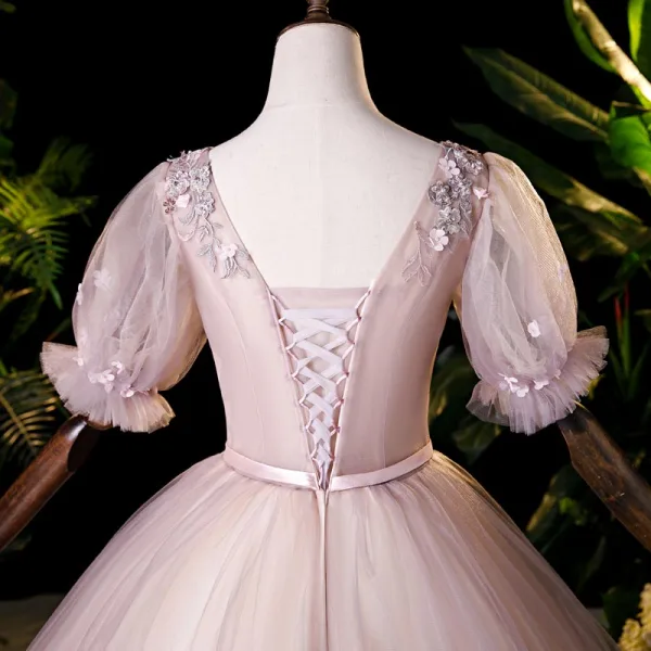 Vintage / Retro Blushing Pink Dancing Prom Dresses 2020 Ball Gown Square Neckline Puffy Short Sleeve Appliques Lace Beading Pearl Floor-Length / Long Ruffle Backless