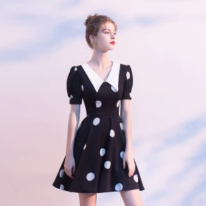 Chic Beautiful Black Homecoming Graduation Dresses 2020 A Line Princess V Neck Puffy Short Sleeve Short Ruffle Spotted Formal Dresses