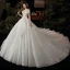 Chic / Belle Blanche La Mariée Robe De Mariée 2020 Robe Boule De l'épaule Manches Courtes Dos Nu Glitter Tulle Cathedral Train Volants