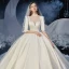 Vintage / Originale Ivoire Satin La Mariée Robe De Mariée 2020 Robe Boule Transparentes Col Haut 1/2 Manches Dos Nu Cathedral Train Volants