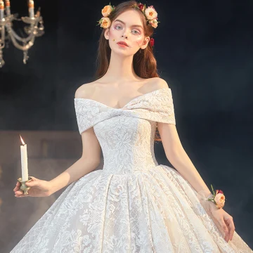 Luxury Gorgeous Champagne Lace Bridal Wedding Dresses 2020 Ball Gown Off The Shoulder Short Sleeve Backless Appliques Lace Cathedral Train Ruffle
