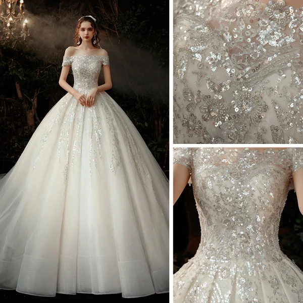 Chic / Belle Champagne La Mariée Robe De Mariée 2020 Robe Boule De l'épaule Manches Courtes Dos Nu Appliques Paillettes Cathedral Train Volants