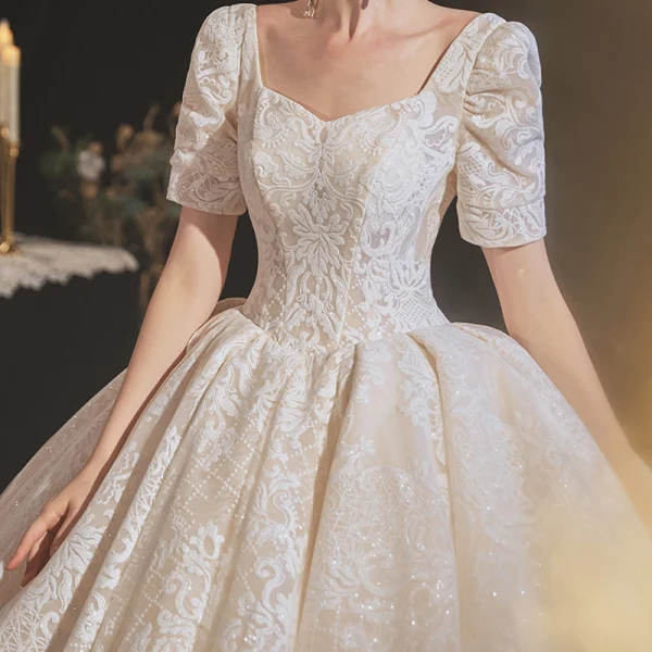 Vintage / Retro Champagne Bridal Wedding Dresses 2020 Ball Gown Square Neckline Short Sleeve Backless Glitter Appliques Lace Cathedral Train Ruffle