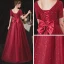Élégant Bordeaux De Fiançailles Robe De Bal 2020 Princesse Encolure Carrée Manches Courtes Ceinture Perlage Glitter Tulle Longue Volants Dos Nu Robe De Ceremonie