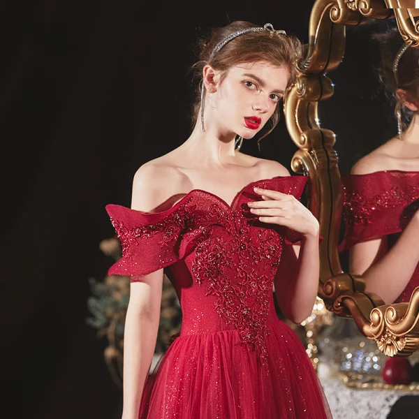 Chic / Beautiful Burgundy Engagement Prom Dresses 2020 A-Line / Princess Off-The-Shoulder Short Sleeve Appliques Lace Beading Glitter Tulle Floor-Length / Long Ruffle Backless Formal Dresses