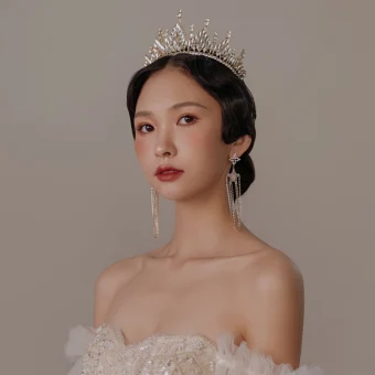 Vintage Retro Gold Tiara Bridal Hair Accessories 2020 Alloy Rhinestone Wedding Accessories