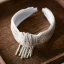 Vintage Vita Hair Hoop Brud Huvudbonad 2020 Pärla Rhinestone Hårsmycken Bröllop Tillbehör