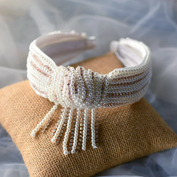 Vintage Vita Hair Hoop Brud Huvudbonad 2020 Pärla Rhinestone Hårsmycken Bröllop Tillbehör