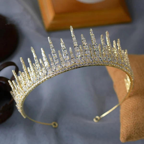 High-end Rhinestone Tiara Har Tilbehor 2020 Legering Bryllup Tilbehør