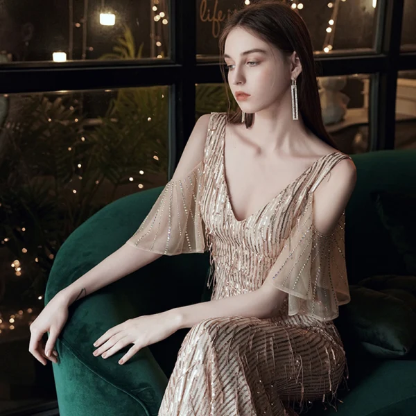 Chic / Belle Doré Robe De Soirée 2020 Trompette / Sirène V-Cou Manches Courtes Faux Diamant Paillettes Longue Dos Nu Robe De Ceremonie