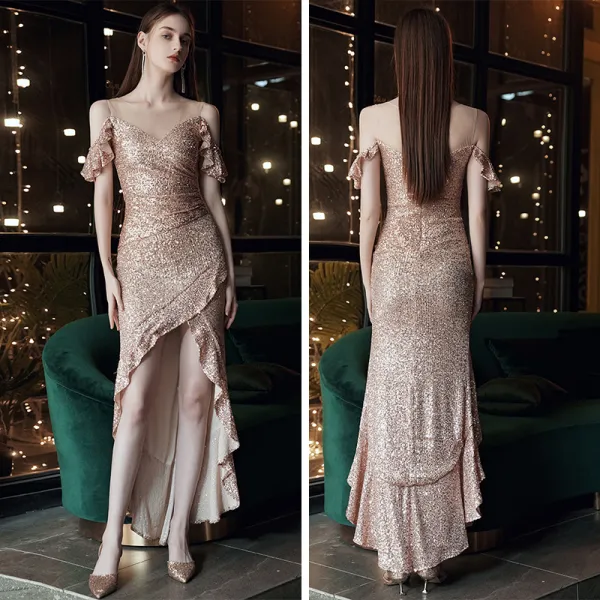 Glitzernden Rose Gold Abendkleider 2020 Meerjungfrau Durchsichtige Rundhalsausschnitt Kurze Ärmel Pailletten Asymmetrisch Rüschen Festliche Kleider