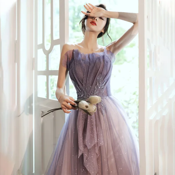 Elegant Lavendel Selskapskjoler 2020 Prinsesse Kjæreste Uten Ermer Beading Glitter Tyll Feie Tog Ryggløse Formelle Kjoler