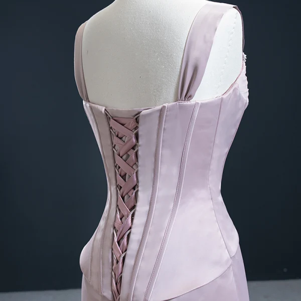 High End Rosa Roter Teppich Abendkleider 2020 Meerjungfrau Schultern Ärmellos Perlenstickerei Sweep / Pinsel Zug Rüschen Rückenfreies Festliche Kleider