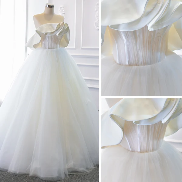 Modest / Simple White Satin Bridal Wedding Dresses 2020 Ball Gown Strapless Sleeveless Backless Floor-Length / Long Ruffle
