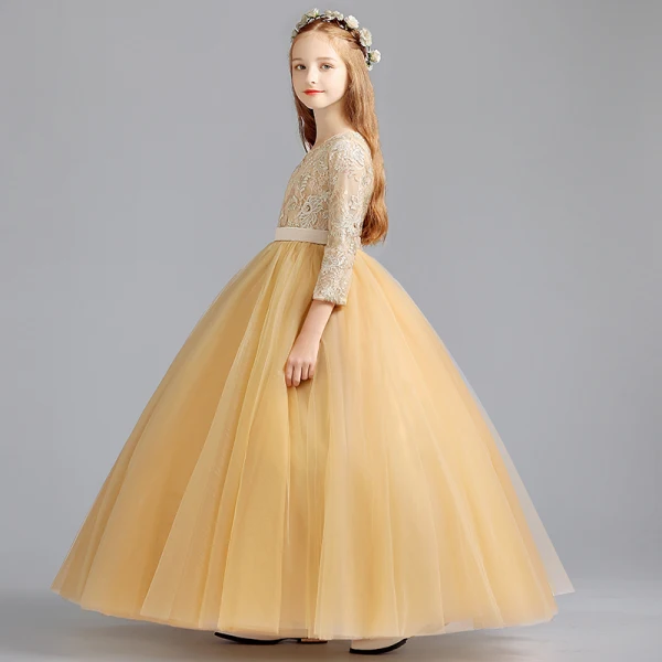 Chic / Beautiful Gold Flower Girl Dresses 2020 Ball Gown Scoop Neck 3/4 Sleeve Appliques Lace Sash Floor-Length / Long Ruffle