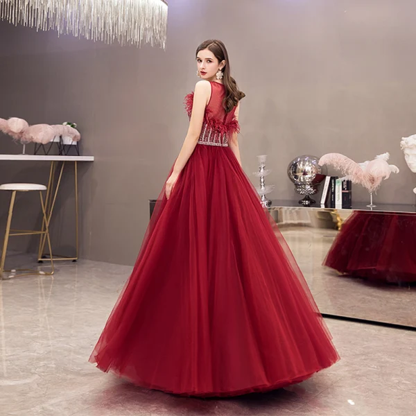 Elegant Burgundy Evening Dresses 2020 A-Line / Princess See-through Scoop Neck Sleeveless Feather Beading Floor-Length / Long Formal Dresses
