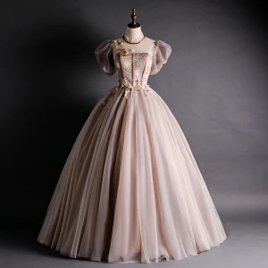 Viktorianischer Stil Braun Durchsichtige Ballkleider 2020 Ballkleid Stehkragen Geschwollenes Kurze Ärmel Applikationen Spitze Perlenstickerei Lange Rüschen Rückenfreies