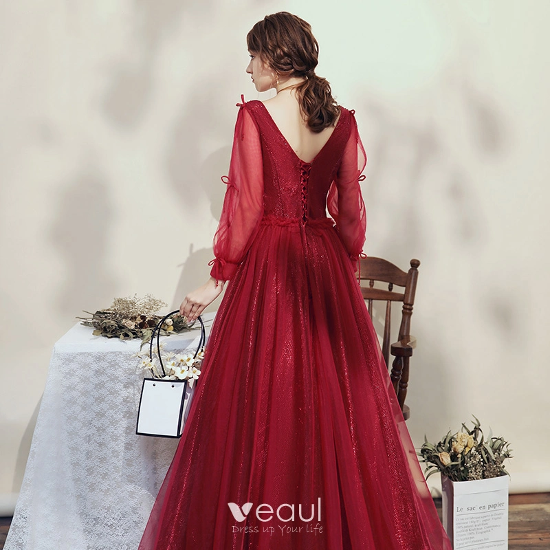 Victorian Style Burgundy Evening Dresses 2020 Ball Gown V Neck