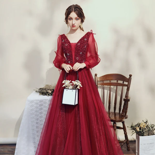 Victorian Style Burgundy Evening Dresses  2020 Ball Gown V-Neck Puffy Long Sleeve Beading Glitter Tulle Floor-Length / Long Backless Formal Dresses