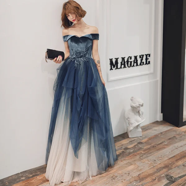 Chic / Belle Bleu Marine Dégradé De Couleur Robe De Soirée 2020 Princesse De l'épaule Manches Courtes Faux Diamant Glitter Tulle Longue Volants Dos Nu Robe De Ceremonie