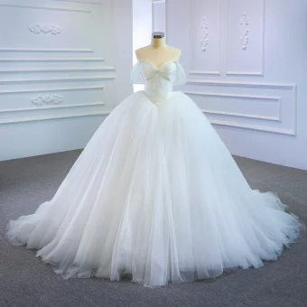 Simple Blanche La Mariée Robe De Mariée 2020 Robe Boule De L Épaule Manches Courtes Dos Nu Tribunal Train Volants