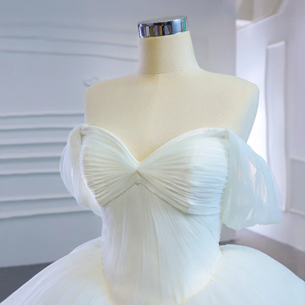 Modest / Simple White Bridal Wedding Dresses 2020 Ball Gown Off-The-Shoulder Short Sleeve Backless Court Train Ruffle