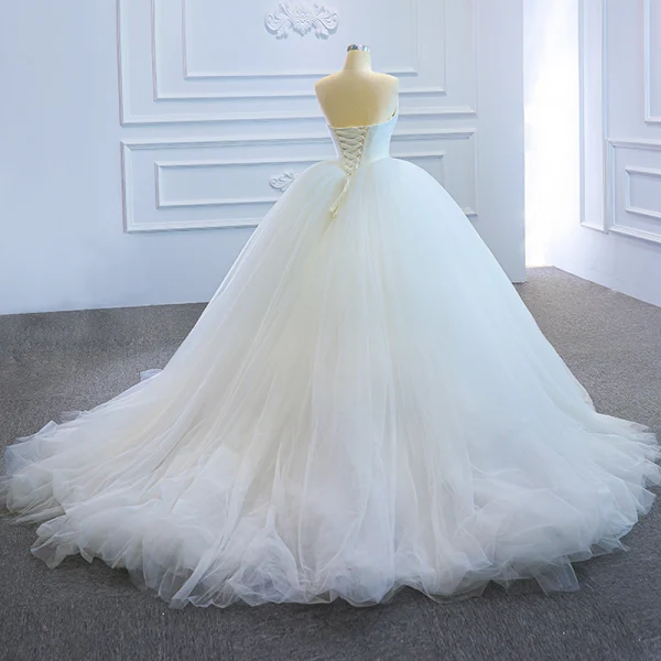 Modest / Simple White Bridal Wedding Dresses 2020 Ball Gown Off-The-Shoulder Short Sleeve Backless Court Train Ruffle