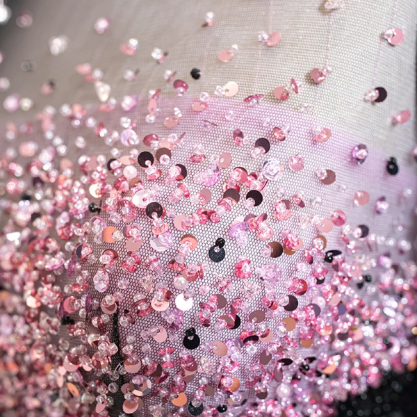 Luxus / Herrlich Schwarz Tanzen Ballkleider 2020 A Linie Durchsichtige Rundhalsausschnitt Glockenhülsen Pink Perlenstickerei Pailletten Lange Rüschen Festliche Kleider