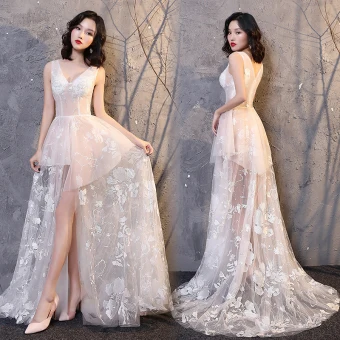 Sexy White See Through Evening Dresses 2020 A Line Princess V Neck Sleeveless Appliques Lace Sweep Train Backless Formal Dresses