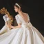 Vintage / Originale Ivoire Satin La Mariée Robe De Mariée 2020 Robe Boule Encolure Carrée Manches Courtes Dos Nu Noeud Perlage Perle Cathedral Train Volants