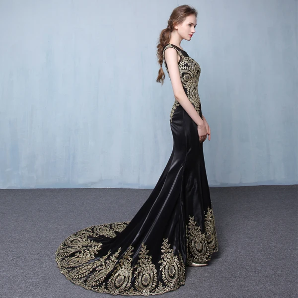 Trumpet / Mermaid 2017 Evening Dresses White Black Ankle Strap Court Train Lace Scoop Neck Casual Church Cocktail Party Evening Party Prom Summer Sleeveless Formal Dresses