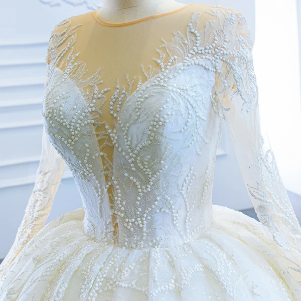 Luxury / Gorgeous White Bridal Wedding Dresses 2020 Ball Gown See-through Scoop Neck Sleeveless Backless Appliques Lace Beading Glitter Tulle Court Train