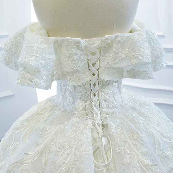 Luxury / Gorgeous White Bridal Wedding Dresses 2020 Ball Gown Off-The-Shoulder Short Sleeve Backless Glitter Tulle Beading Appliques Lace Chapel Train Ruffle