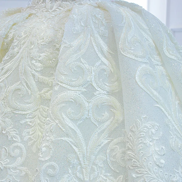 Luxury / Gorgeous White Bridal Wedding Dresses 2020 Ball Gown Off-The-Shoulder Short Sleeve Backless Glitter Tulle Beading Appliques Lace Chapel Train Ruffle