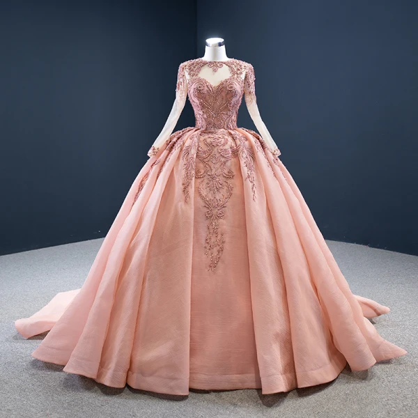 Vintage / Originale Bordeaux Robe De Bal 2020 Robe Boule Transparentes Encolure Dégagée Manches Longues Paillettes Fait main Perlage Tribunal Train Volants Dos Nu Robe De Ceremonie
