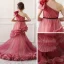 Étourdissant Rouge Anniversaire Robe Ceremonie Fille 2020 Princesse Une épaule Sans Manches Dos Nu Appliques Fleur Perlage Plumes Tribunal Train Volants
