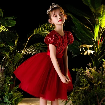 Style Victorien Rouge Robe Ceremonie Fille 2020 Robe Boule Encolure Dégagée Gonflée Manches Courtes Paillettes Ceinture Courte Volants