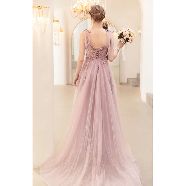 Romantisch Rosa Abendkleider 2020 A Linie Spaghettiträger Ärmellos Applikationen Spitze Perlenstickerei Sweep / Pinsel Zug Rüschen Rückenfreies Festliche Kleider