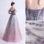 Elegante Violett Farbverlauf Rosa Abendkleider 2020 A Linie Spaghettiträger Kurze Ärmel Applikationen Spitze Pailletten Glanz Tülle Lange Rüschen Rückenfreies Festliche Kleider